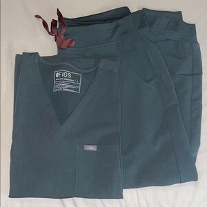 Figs Hunter Green Scrub Set with Burgundy Ties